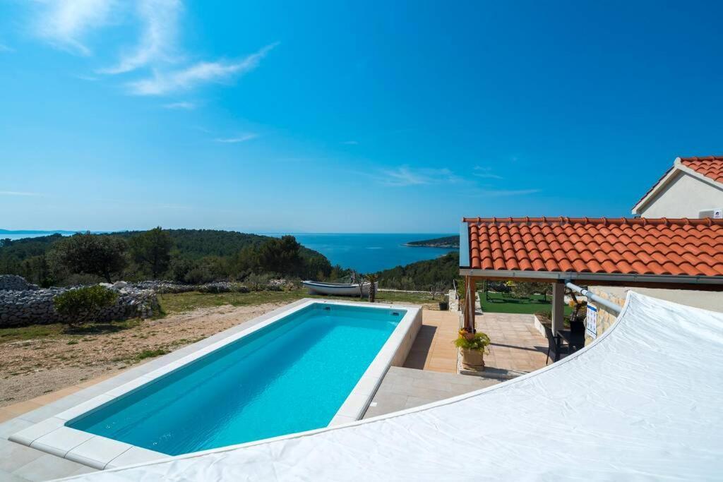 Isolated Paradise Adio Mare Milna  Zewnętrze zdjęcie