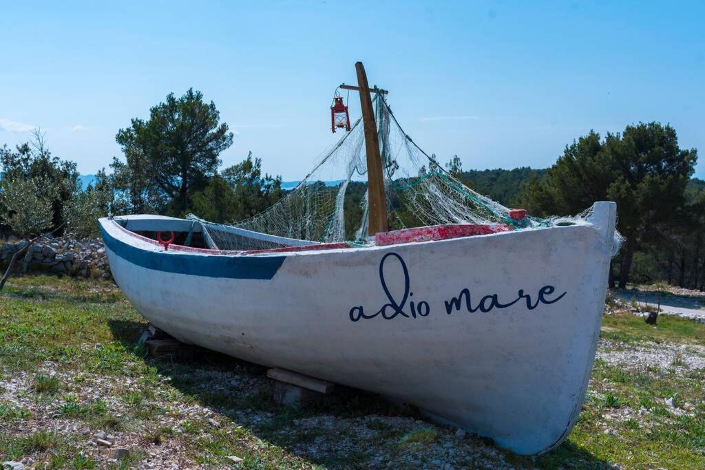 Isolated Paradise Adio Mare Milna  Zewnętrze zdjęcie