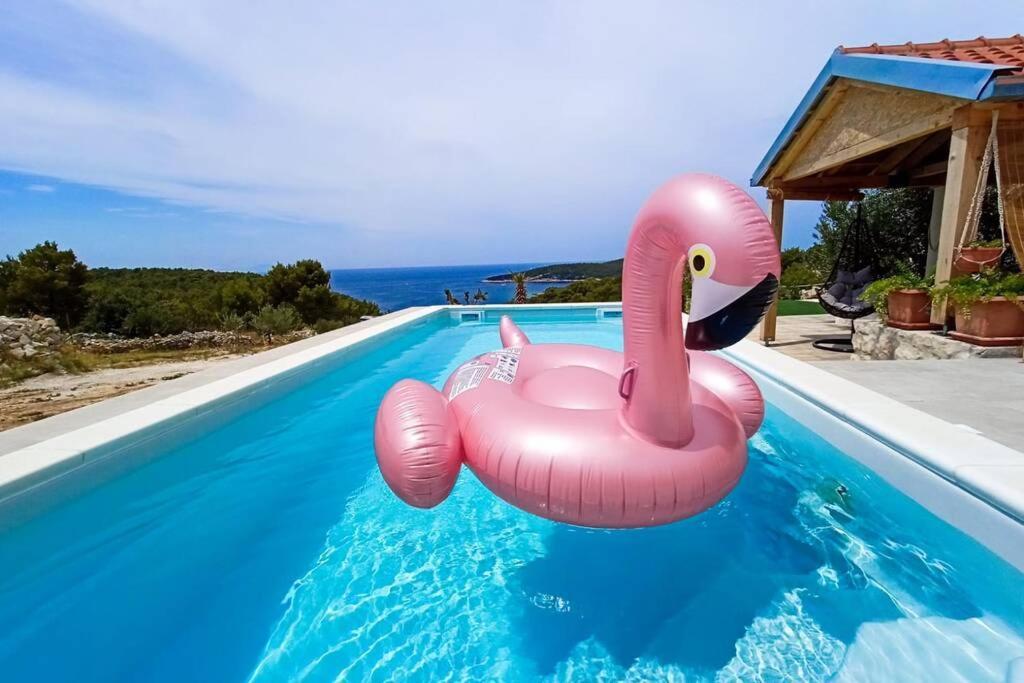 Isolated Paradise Adio Mare Milna  Zewnętrze zdjęcie
